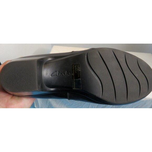 VTG Clarks Women’s Heeled Slip On Shoes Black Size 10M - Picture 3 of 5